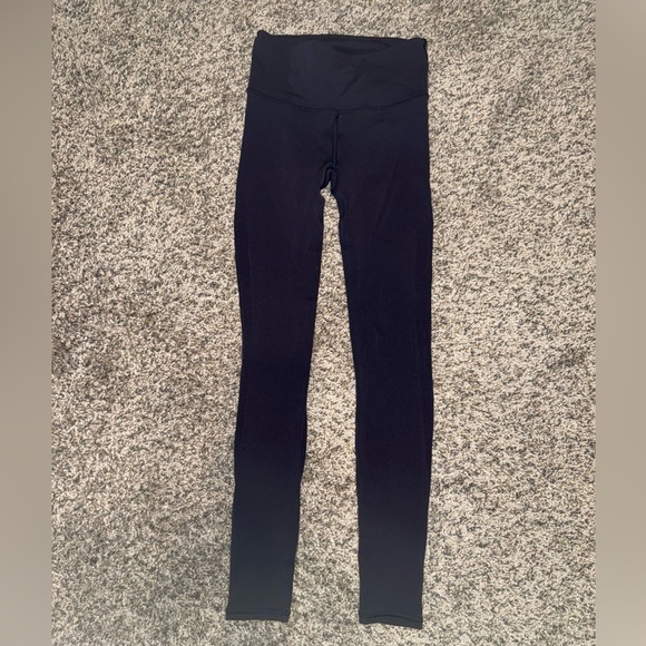 Lululemon Reveal 7/8 Tight size 4 - Picture 6 of 14